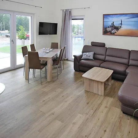 Hafenflair Am Plauer